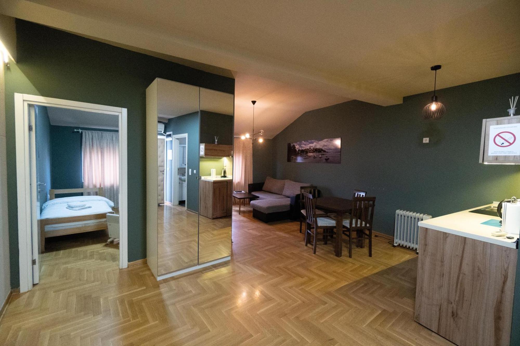 Aleksei Apartmani Belgrad Dış mekan fotoğraf